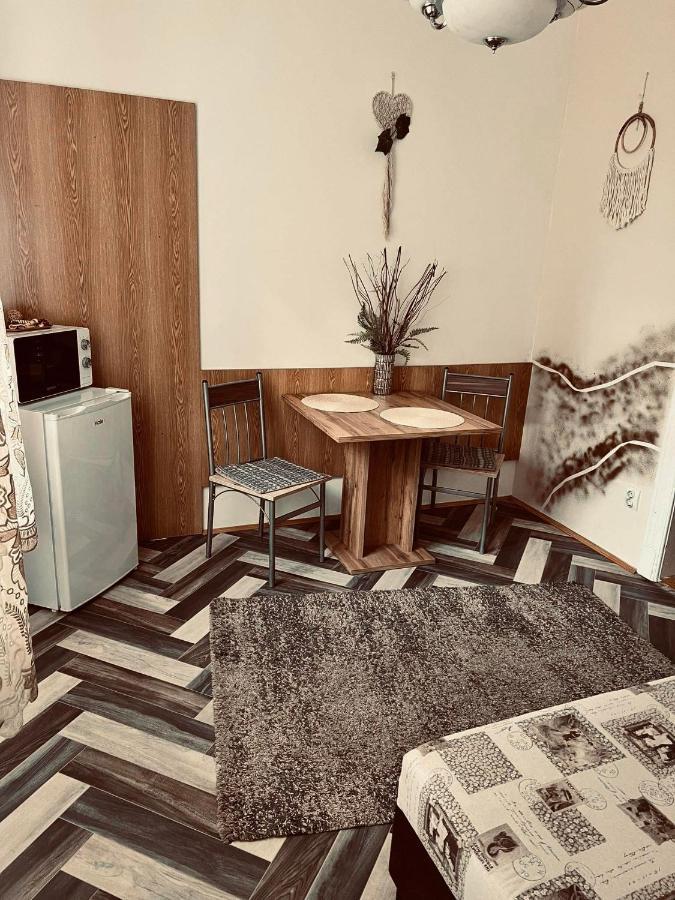 Best Price Guesthouse Szeged Eksteriør bilde
